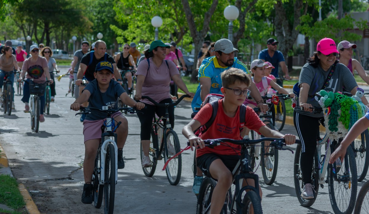 ¡Estuvimos en la San Vicente Rueda! una bicicleteda por la salud y el medio ambiente